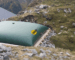 Citerne souple à eau Maciterne Serena Group en terrain montagneux – solution pour le stockage d’eau potable et d’eau de pluie dans des zones isolées